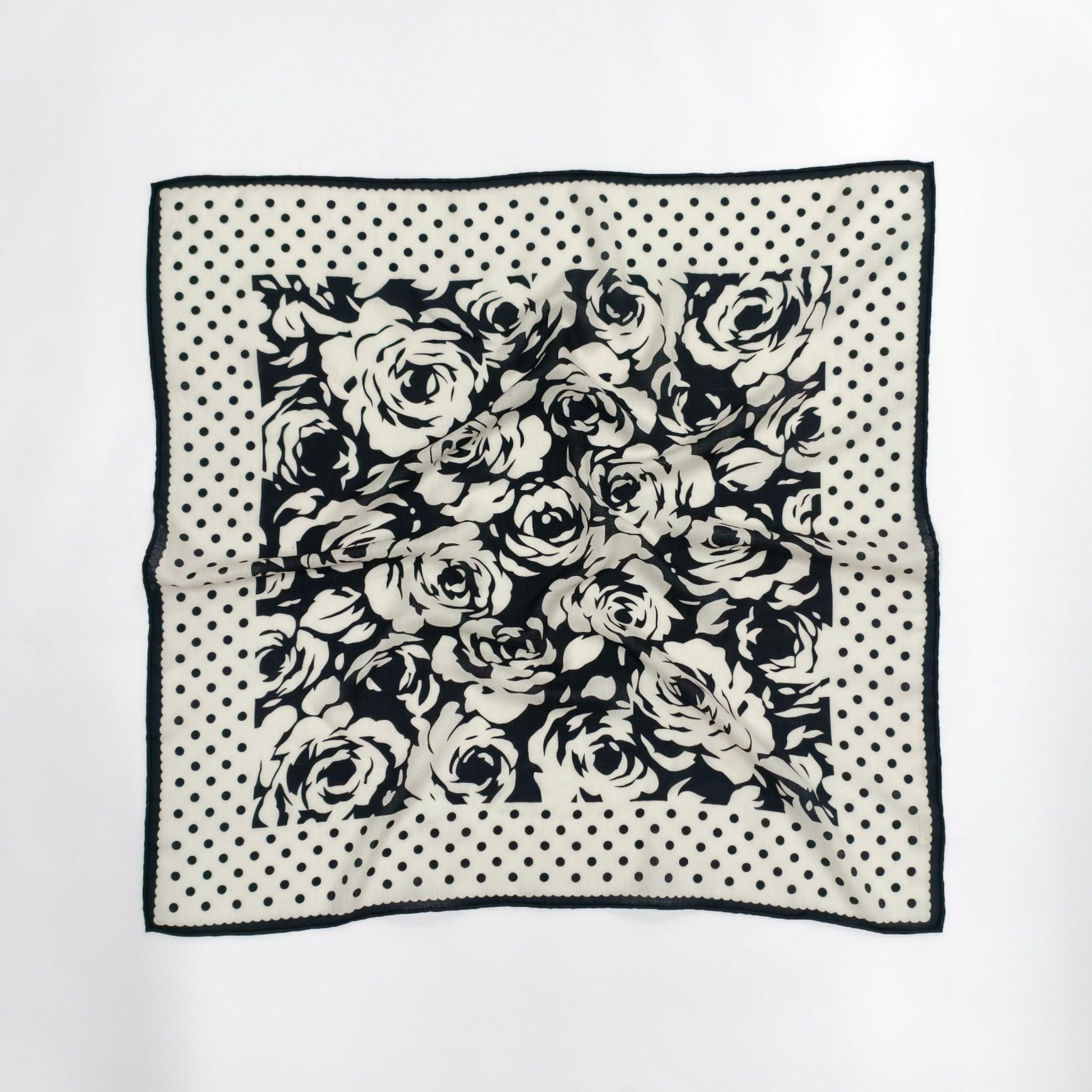 SilkWool Scarf – 70% Uld / 30% Mulberry Silke | Noir Bloom