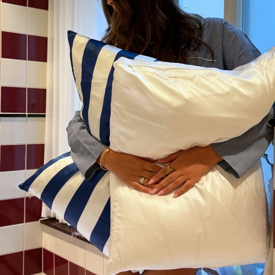 SILK PILLOWCASE - BLUE STRIPED