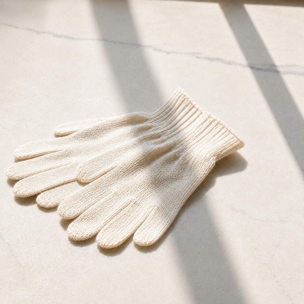 Silk Gloves - 100% Spun Silk