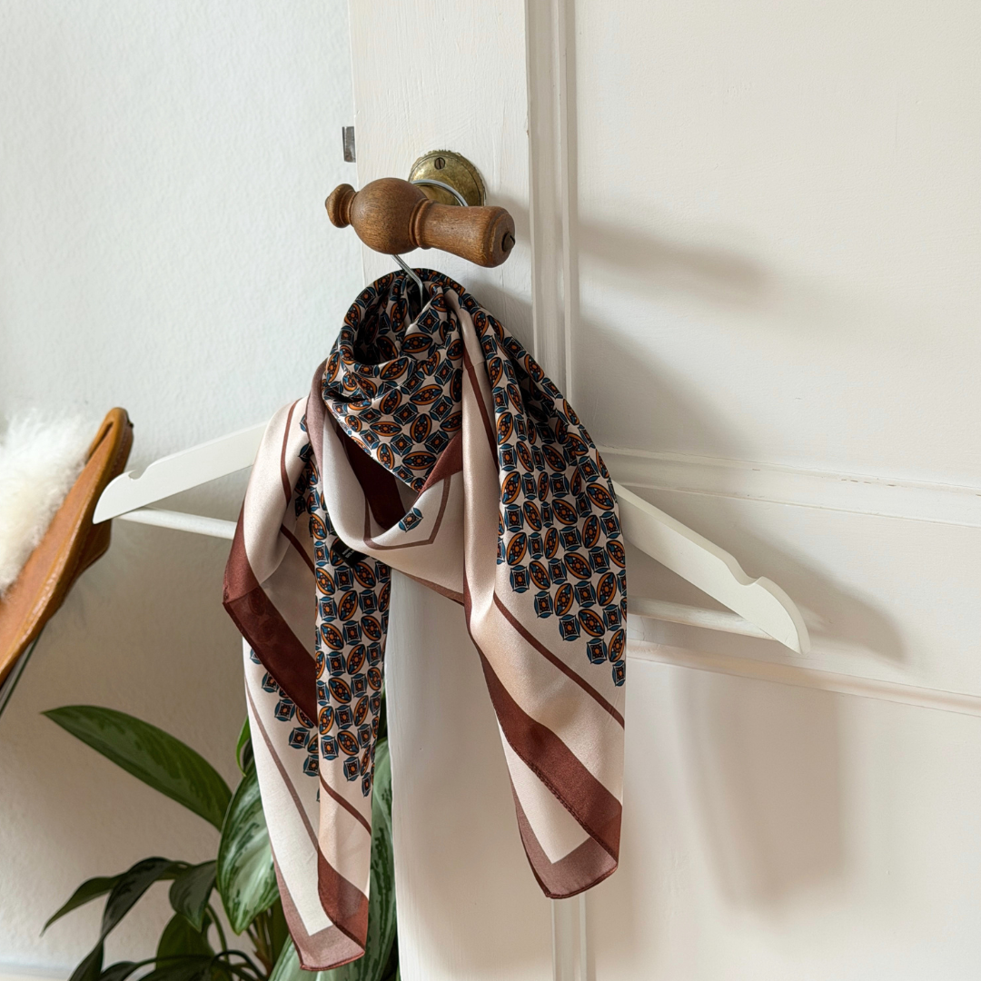 Silketørklæde | Brown and Beige Mix | 68 cm