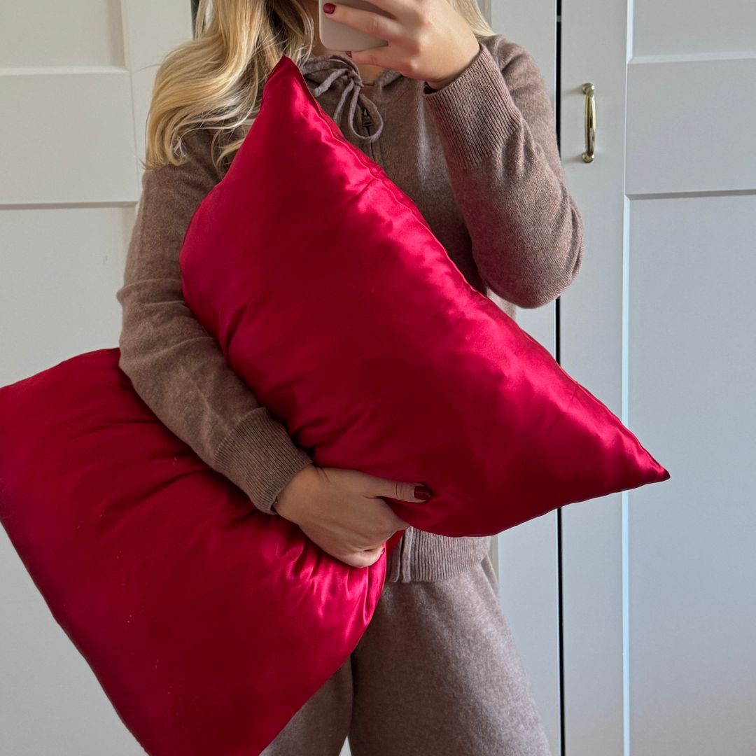 SILKE PUDEBETRÆK - RØD