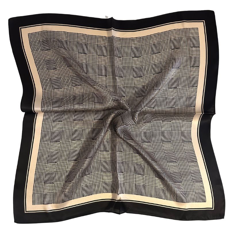 Silketørklæde | Blackstripes | 68 CM