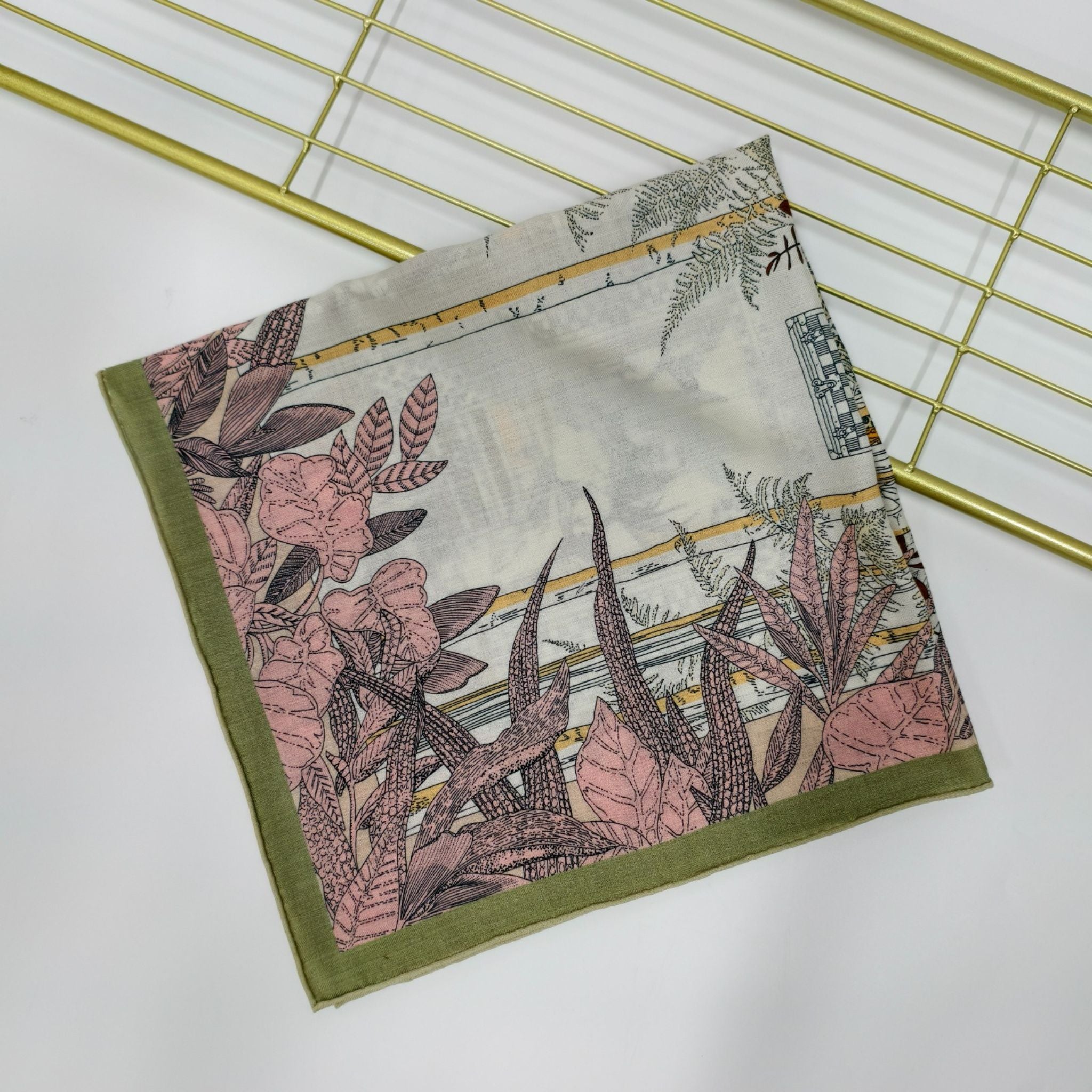 SilkWool Scarf – 70% Uld / 30% Mulberry Silke | Botanical Terrace