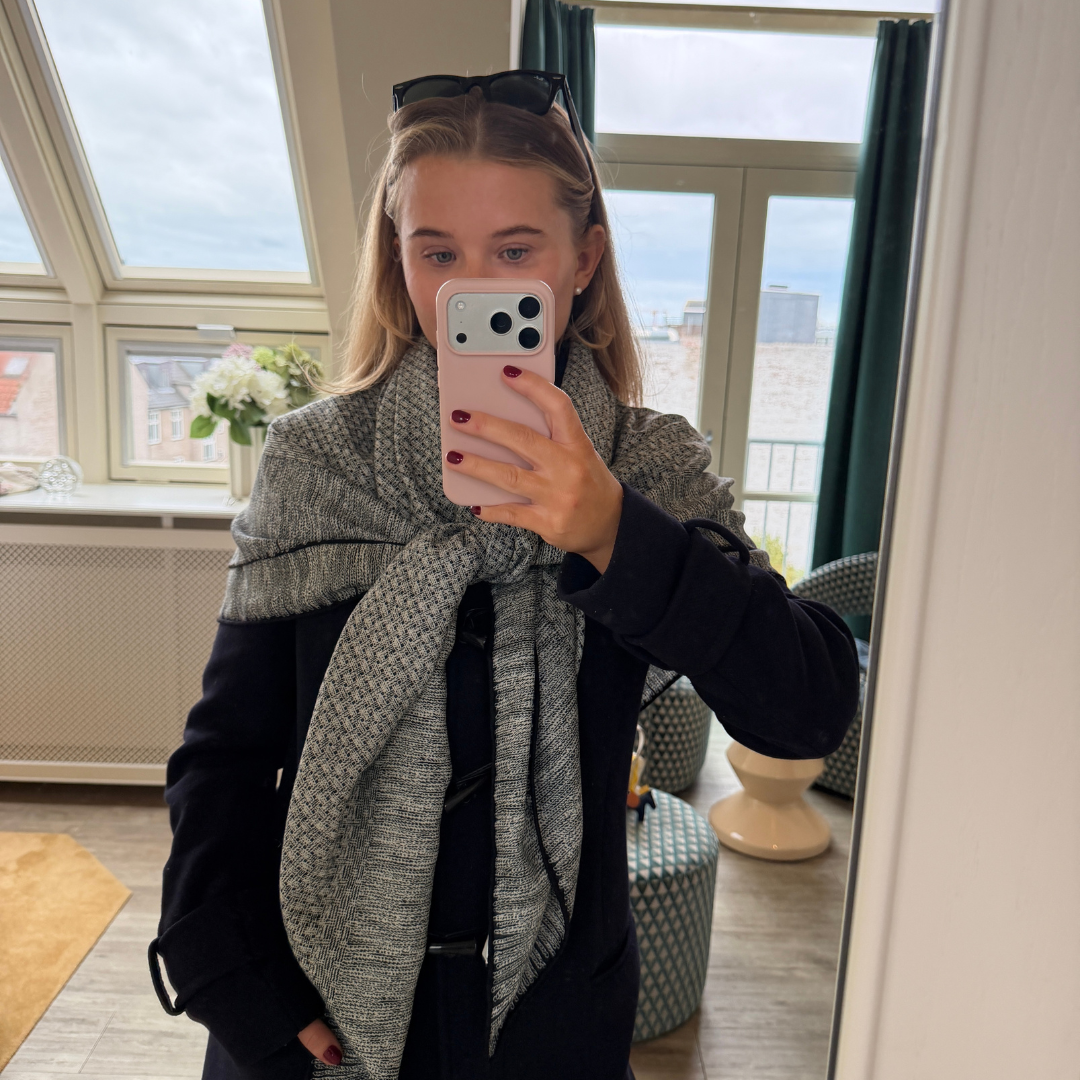 SilkWool-Schal – 70% Wolle / 30% Maulbeerseide | Nordic Grey (XL 140x140)