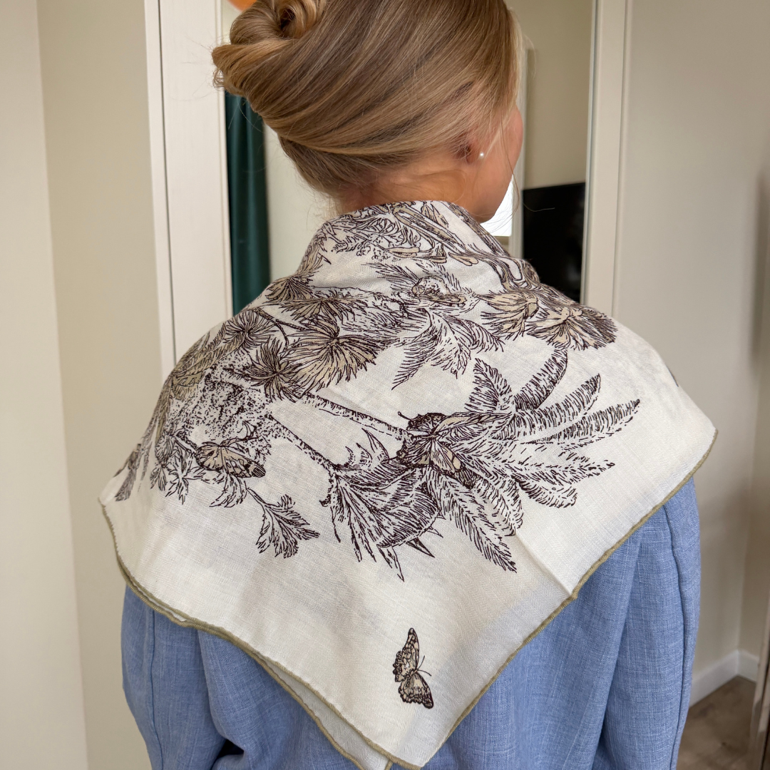 SilkWool-huivi – 70% villaa / 30% mulperisilkkiä | Botanical Print