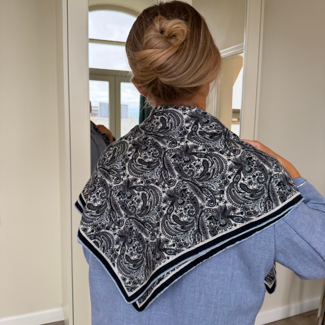 SilkWool Scarf – 70% Uld / 30% Mulberry Silke | Midnight Paisley