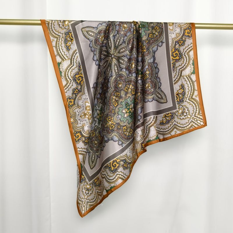 Silketørklæde | Tiara | 90 CM