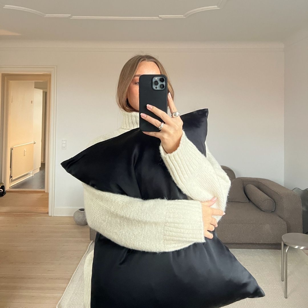 SILKE PUDEBETRÆK - SORT