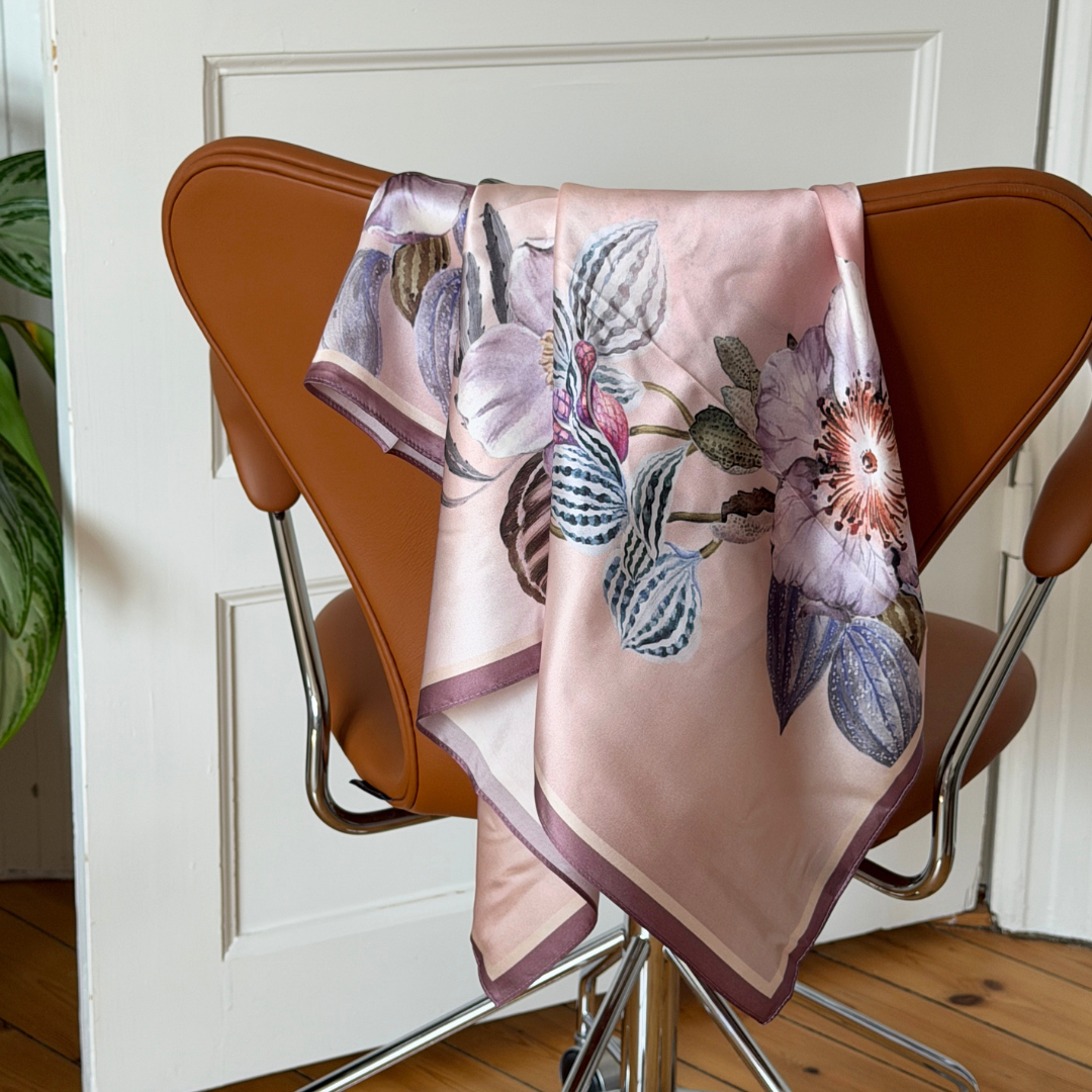 Silketørklæde | Flowers Rose | 90 CM