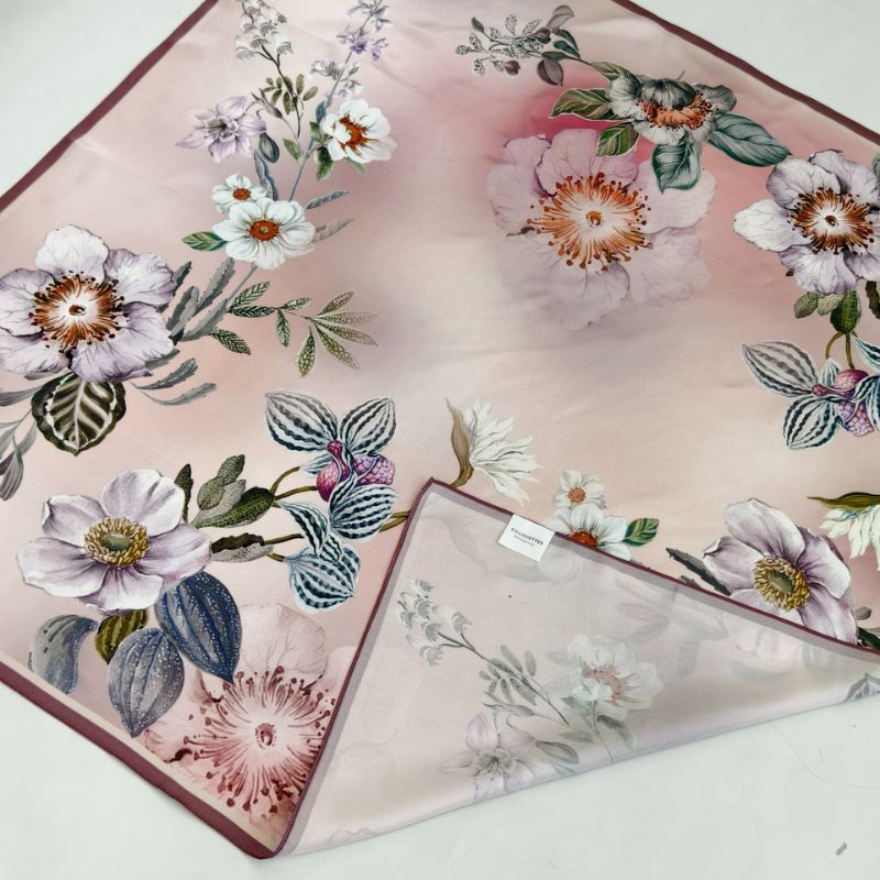 Silketørklæde | Flowers Rosa | 90 CM